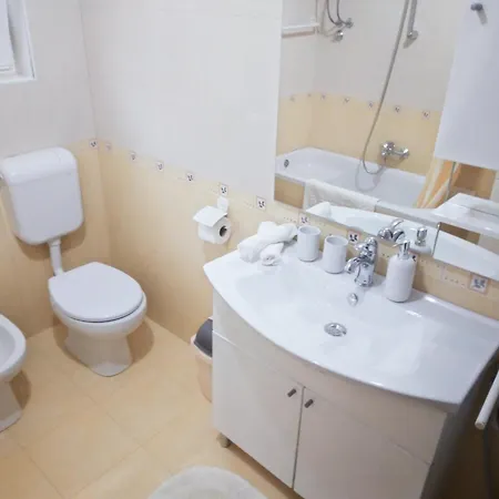 Antea -kvarner Gulf Apartment *